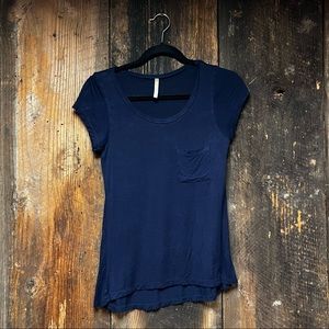 Casual short sleeve shirt